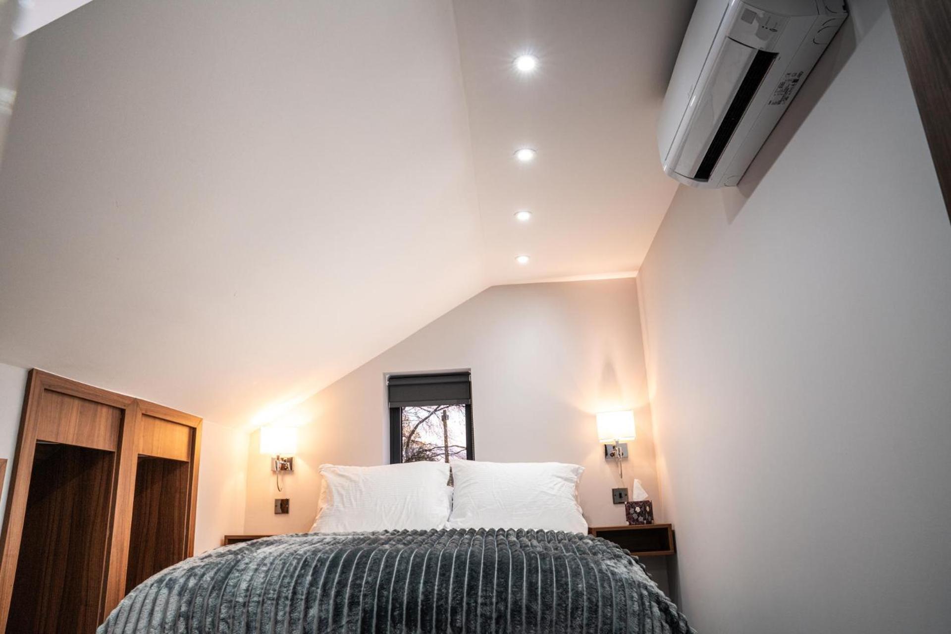 Chestnut Retreat A Stunning Annex Apartment Ossett Buitenkant foto