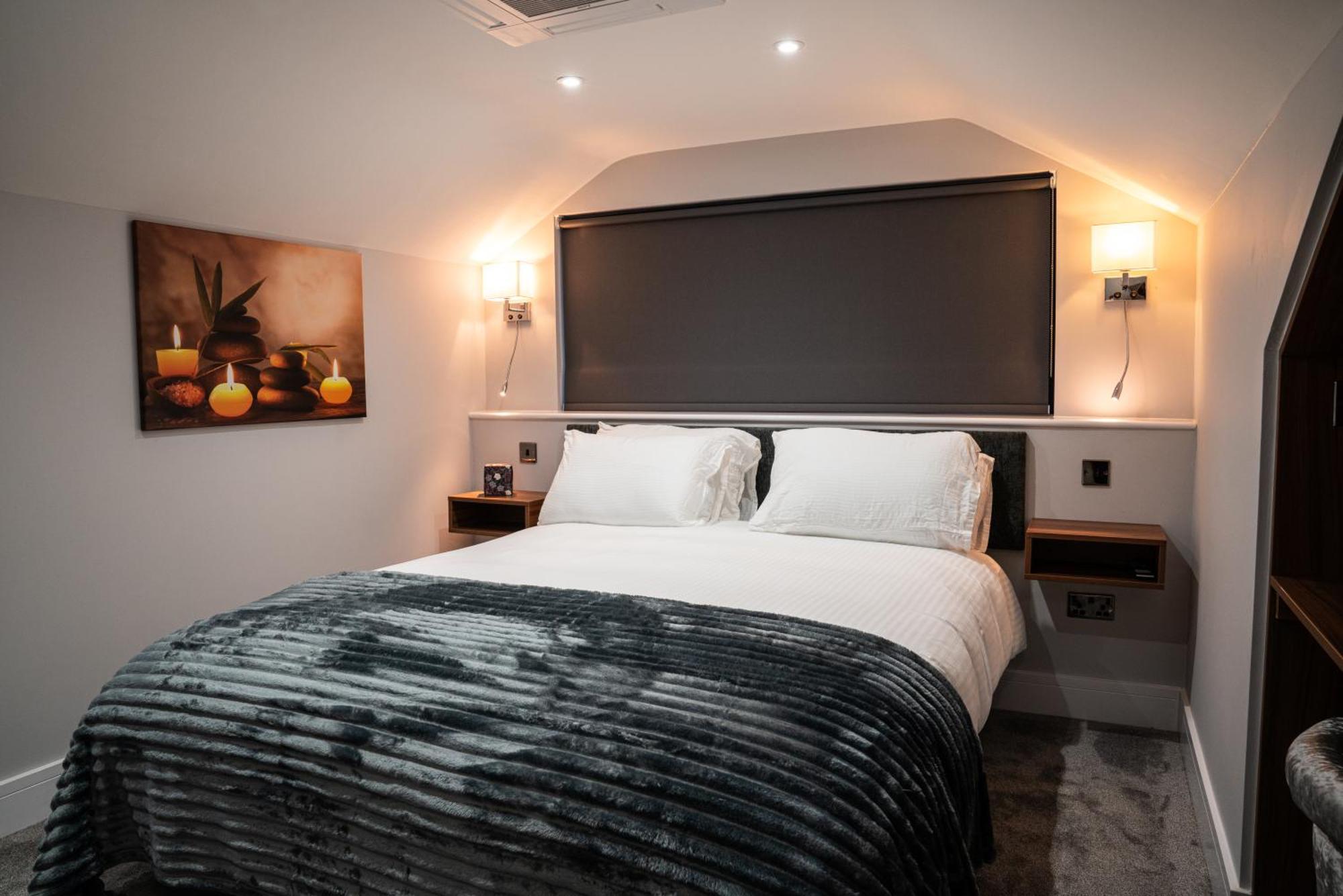 Chestnut Retreat A Stunning Annex Apartment Ossett Buitenkant foto