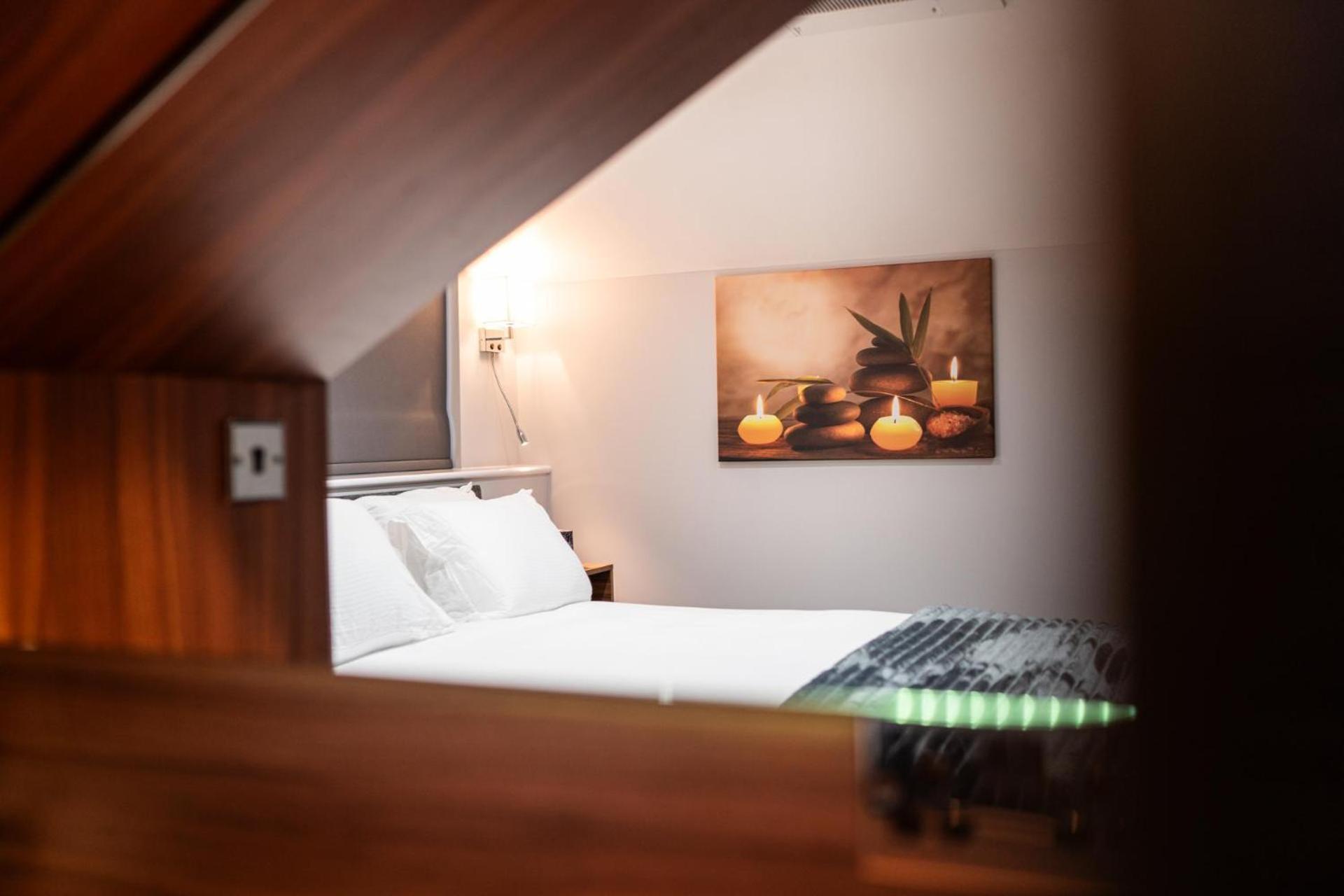 Chestnut Retreat A Stunning Annex Apartment Ossett Buitenkant foto