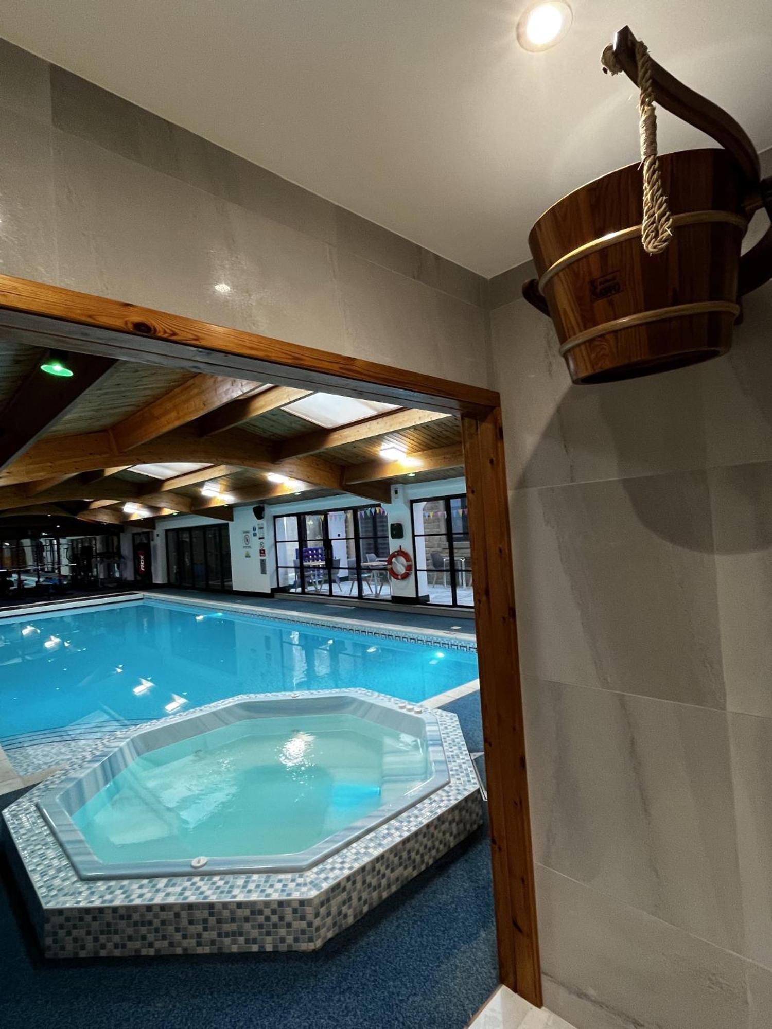 Chestnut Retreat A Stunning Annex Apartment Ossett Buitenkant foto